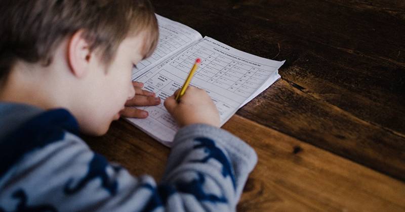 Hvordan hjelpe barna dine å lære matematikk 4 viktige ideer